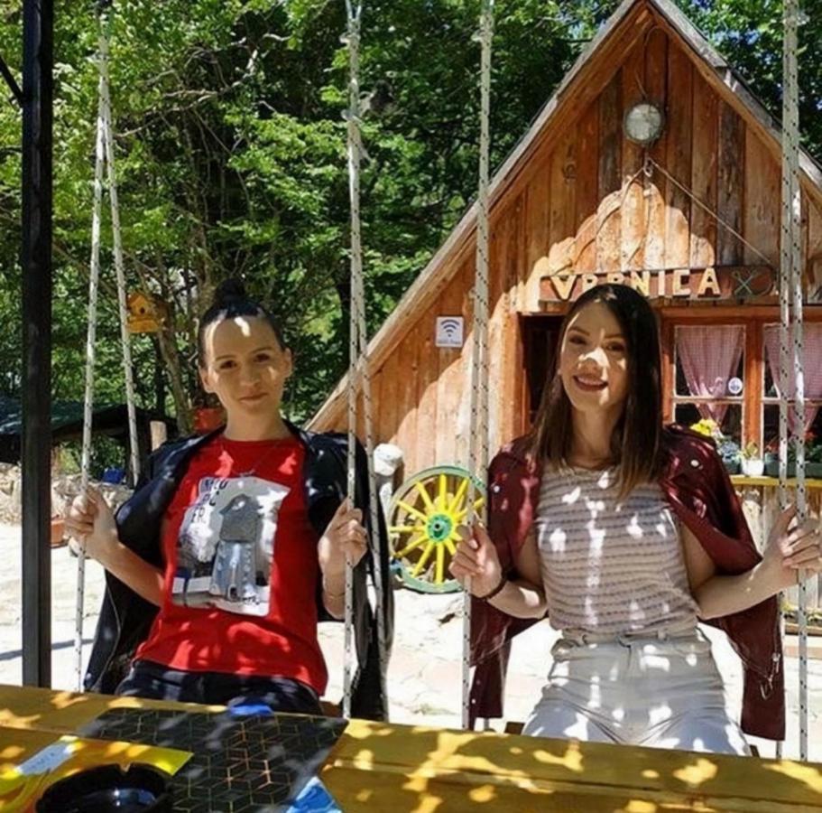 Kamp Vrbnica Hotel Plužine Ngoại thất bức ảnh