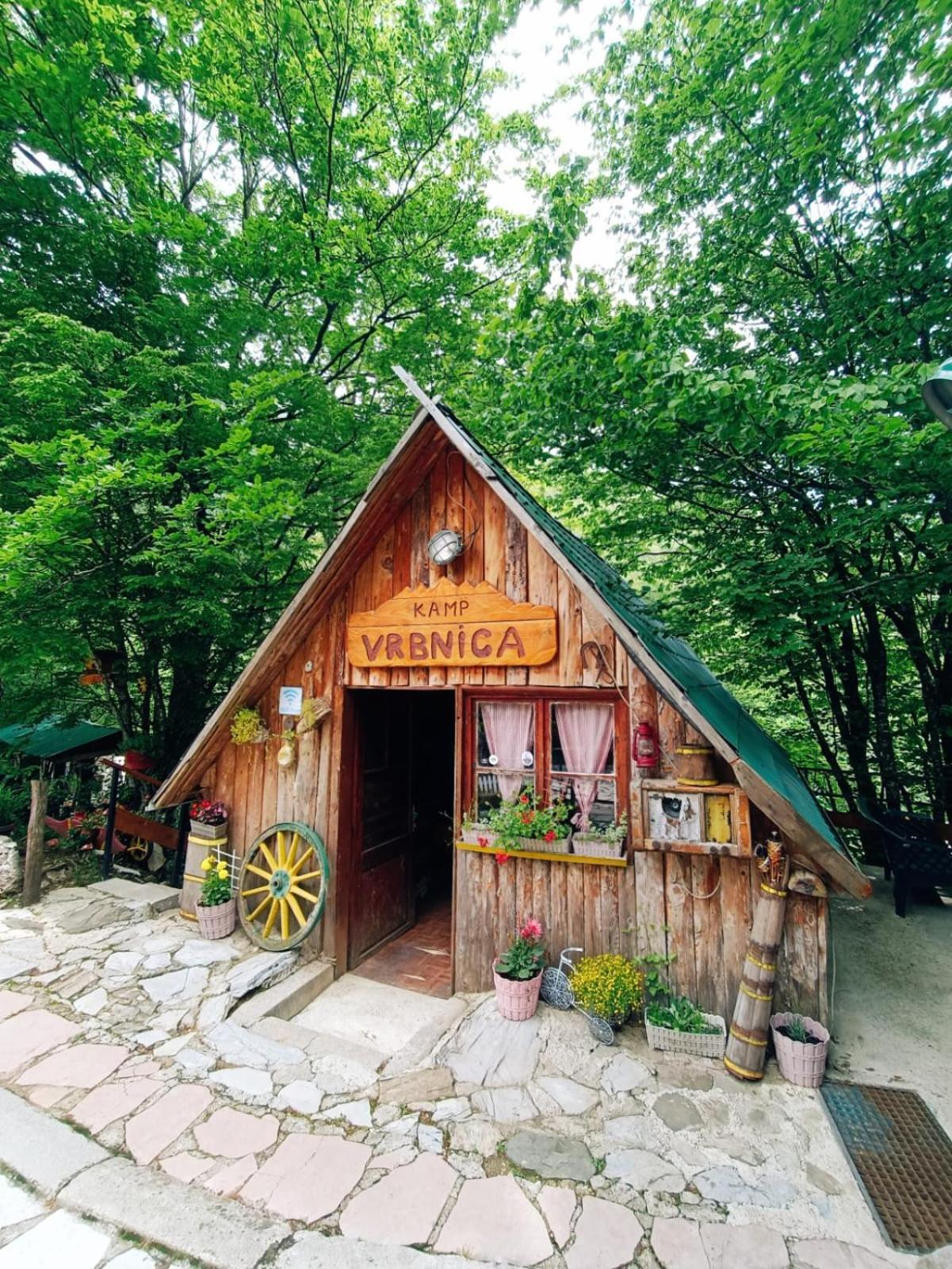 Kamp Vrbnica Hotel Plužine Ngoại thất bức ảnh