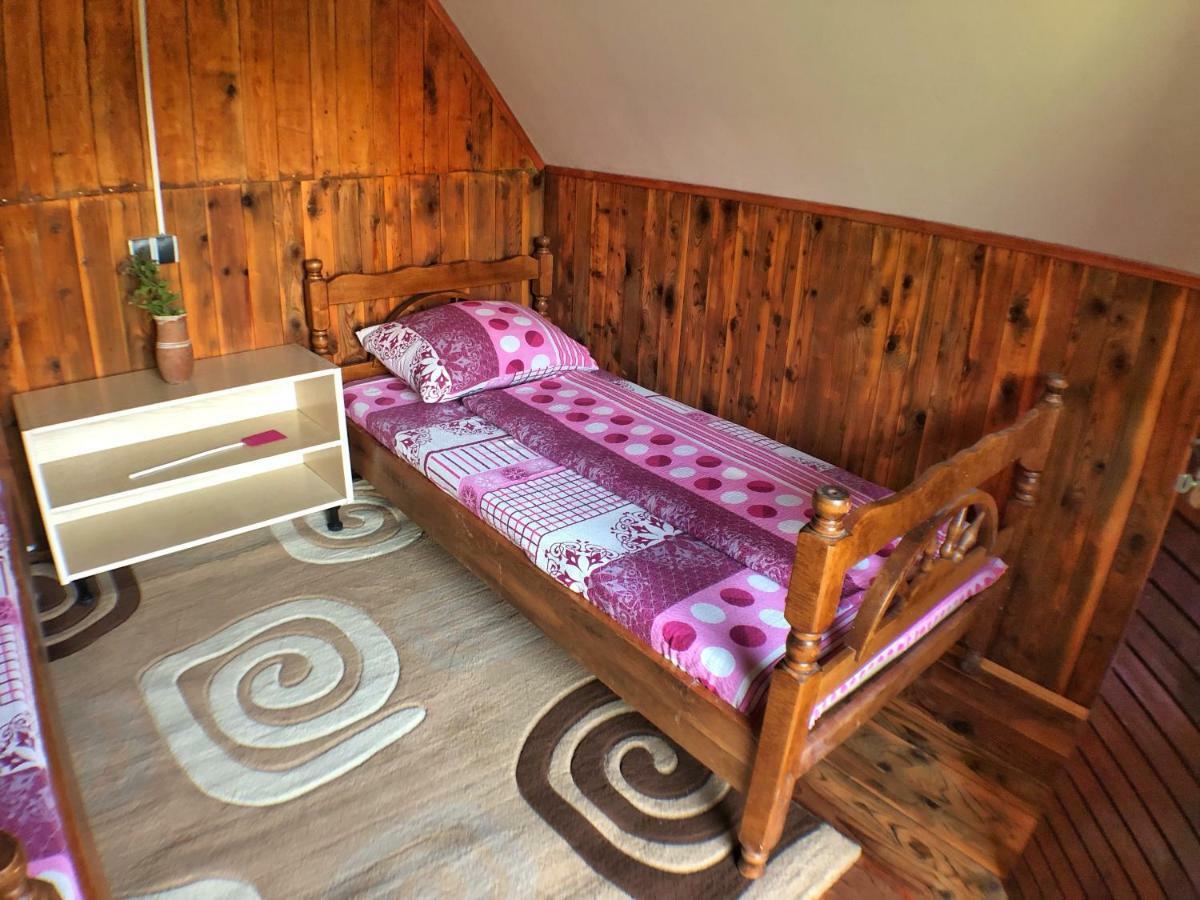 Kamp Vrbnica Hotel Plužine Ngoại thất bức ảnh