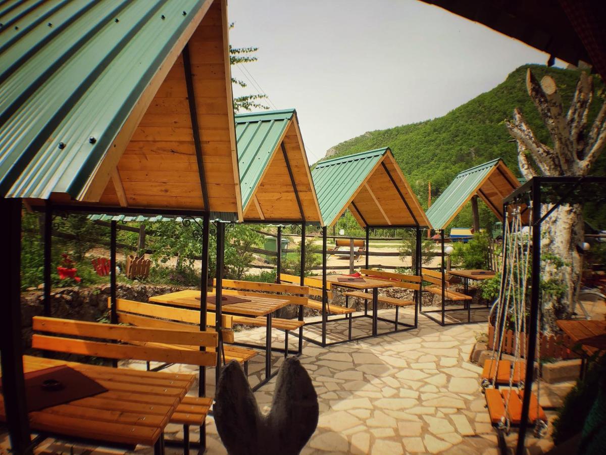 Kamp Vrbnica Hotel Plužine Ngoại thất bức ảnh