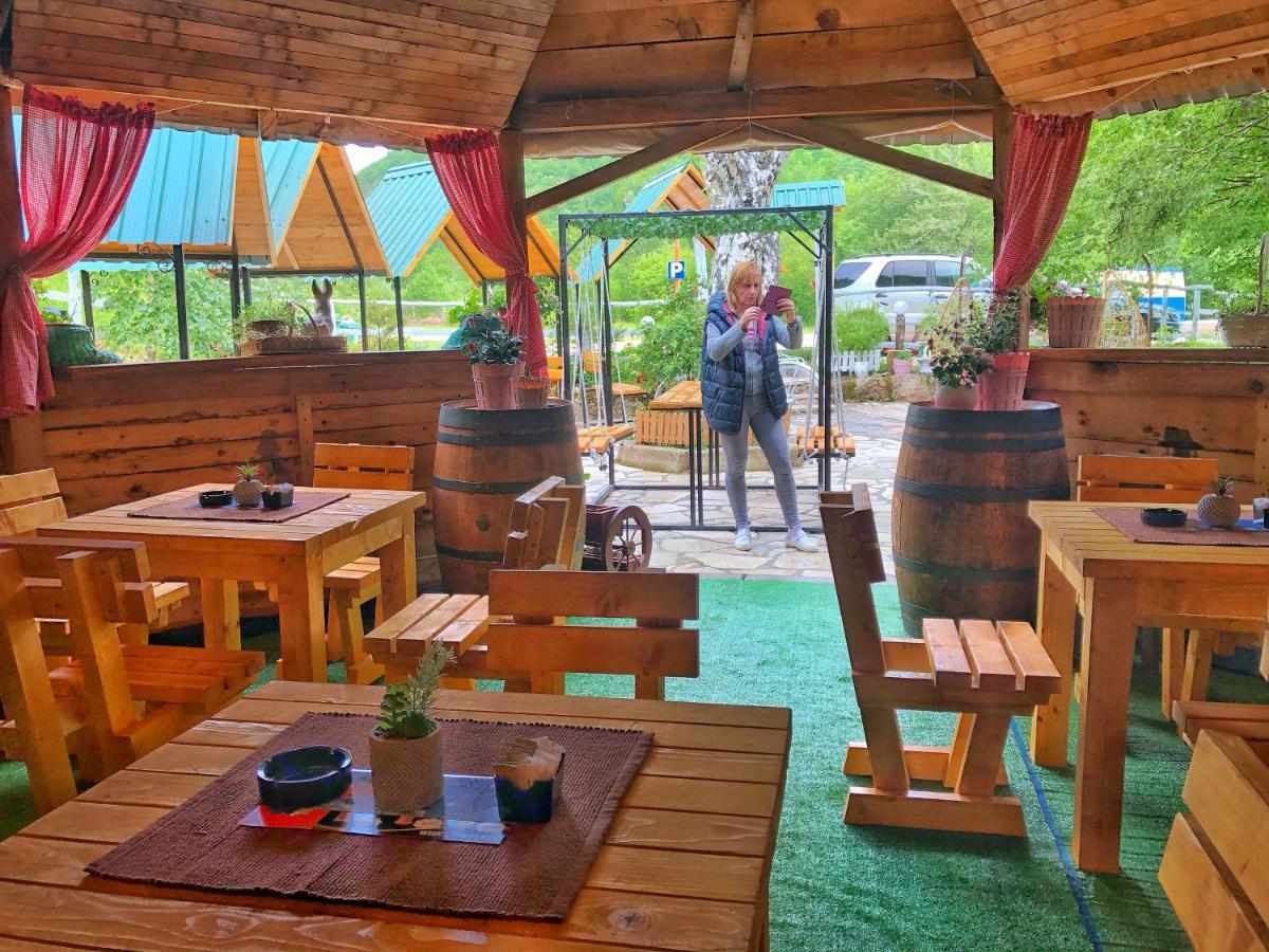 Kamp Vrbnica Hotel Plužine Ngoại thất bức ảnh