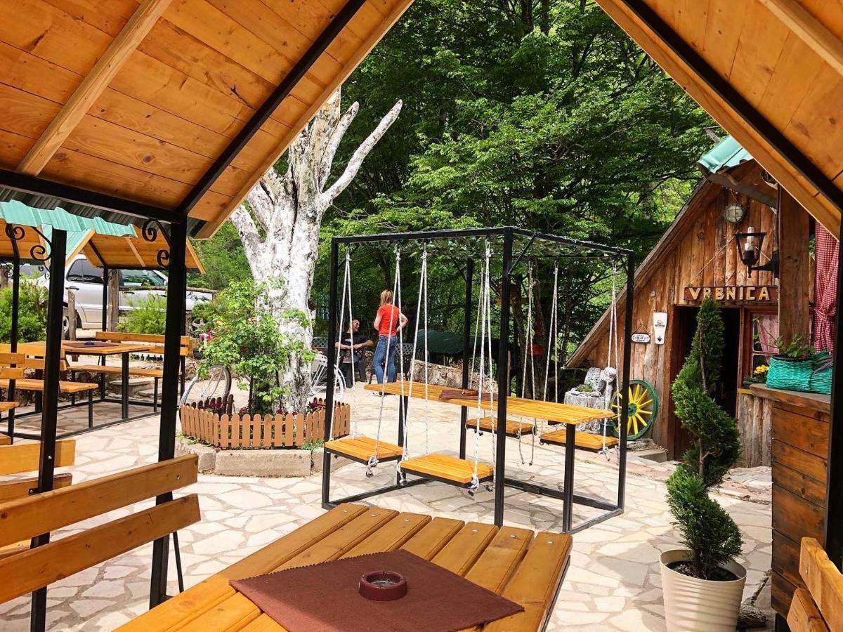 Kamp Vrbnica Hotel Plužine Ngoại thất bức ảnh